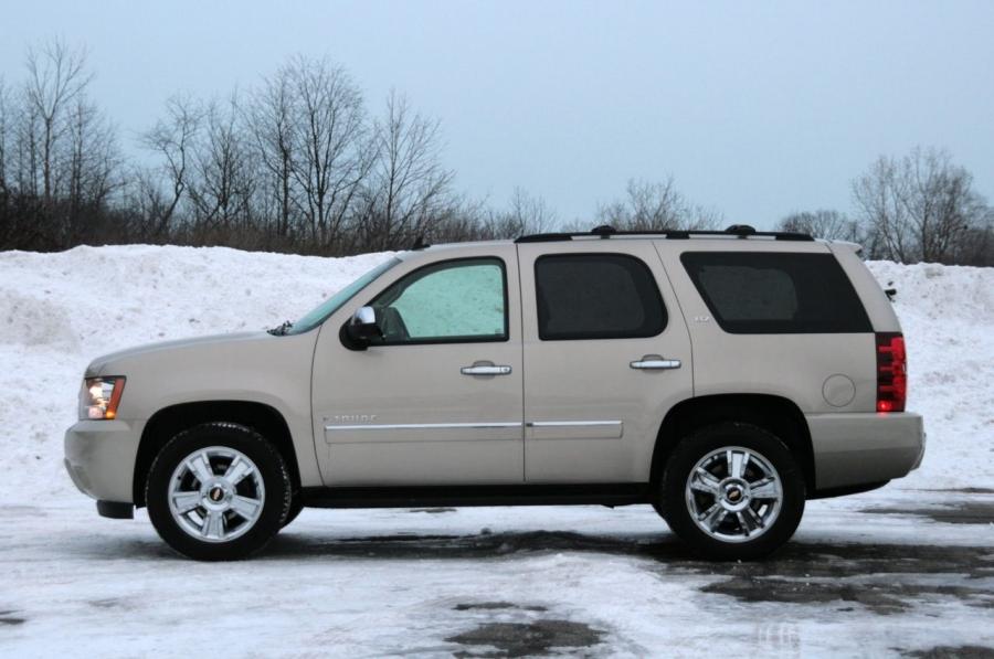  Chevrolet Tahoe LTZ 6 2L 4x4 2009 года  (фото 7 из 23)